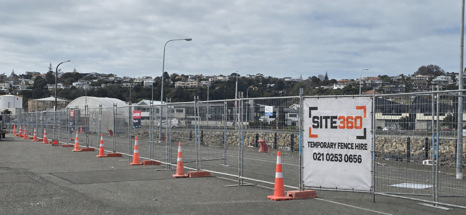 Site360 temporary fencing on the Napier wharf